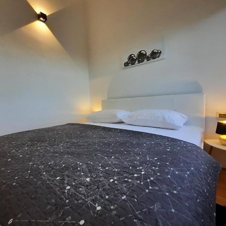 Apartman Sofia Poreč Exterior foto